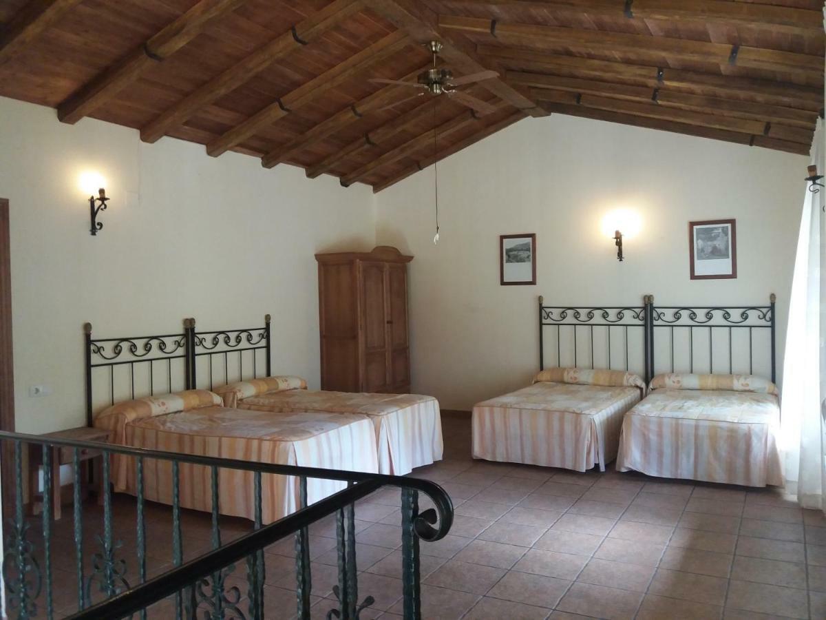 Cortijo El Cercadillo Guest House Bedmar y Garciez Екстериор снимка